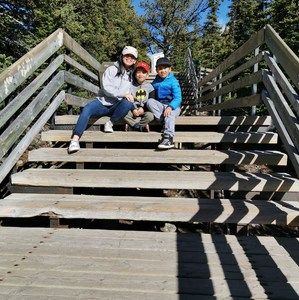 Meet your Posher, Evelyn